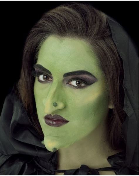 Witch Nose and Chin: The Art of Cosplay and Transformation